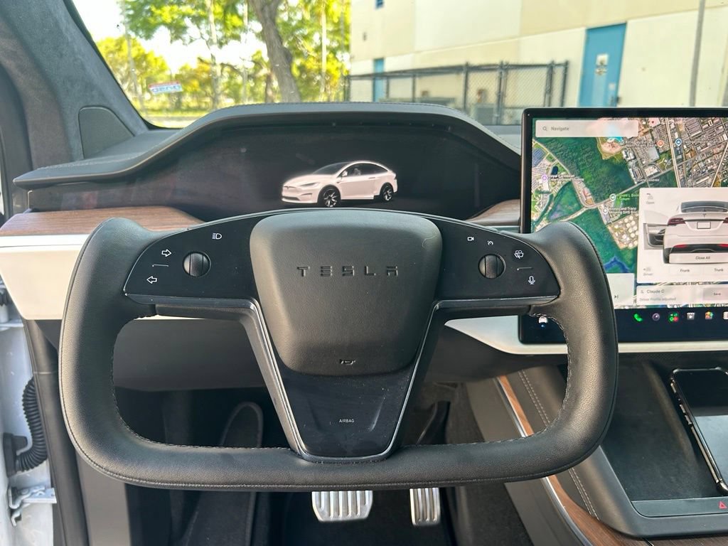 Used 2022 Tesla Model X AWD/4WD image 17