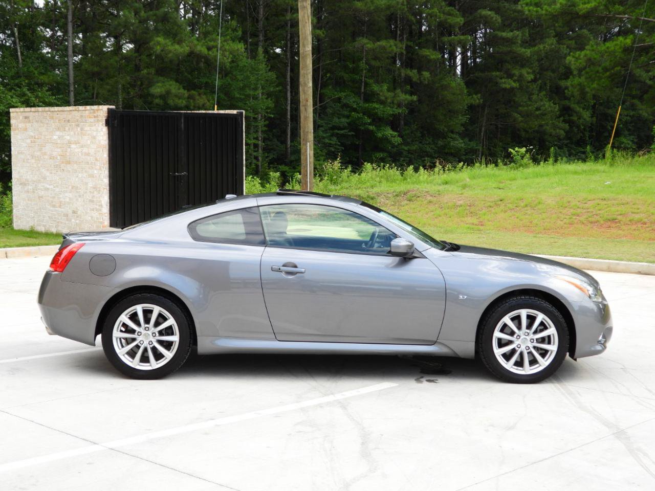 Used 2014 INFINITI Q60 AWD Coupe w/ Premium Package image 31