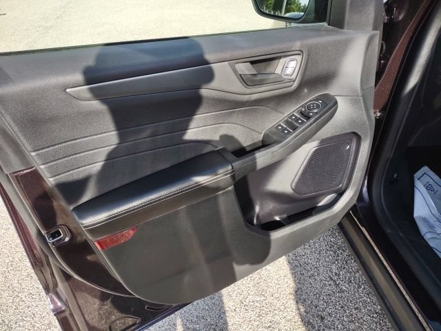 Used 2023 Ford Escape Active AWD/4WD image 10