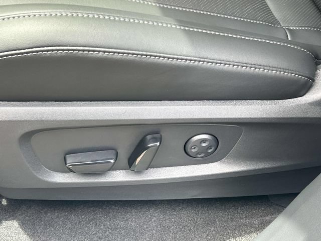 New 2027 INFINITI QX60 Luxe w/ Family Package FWD image 26