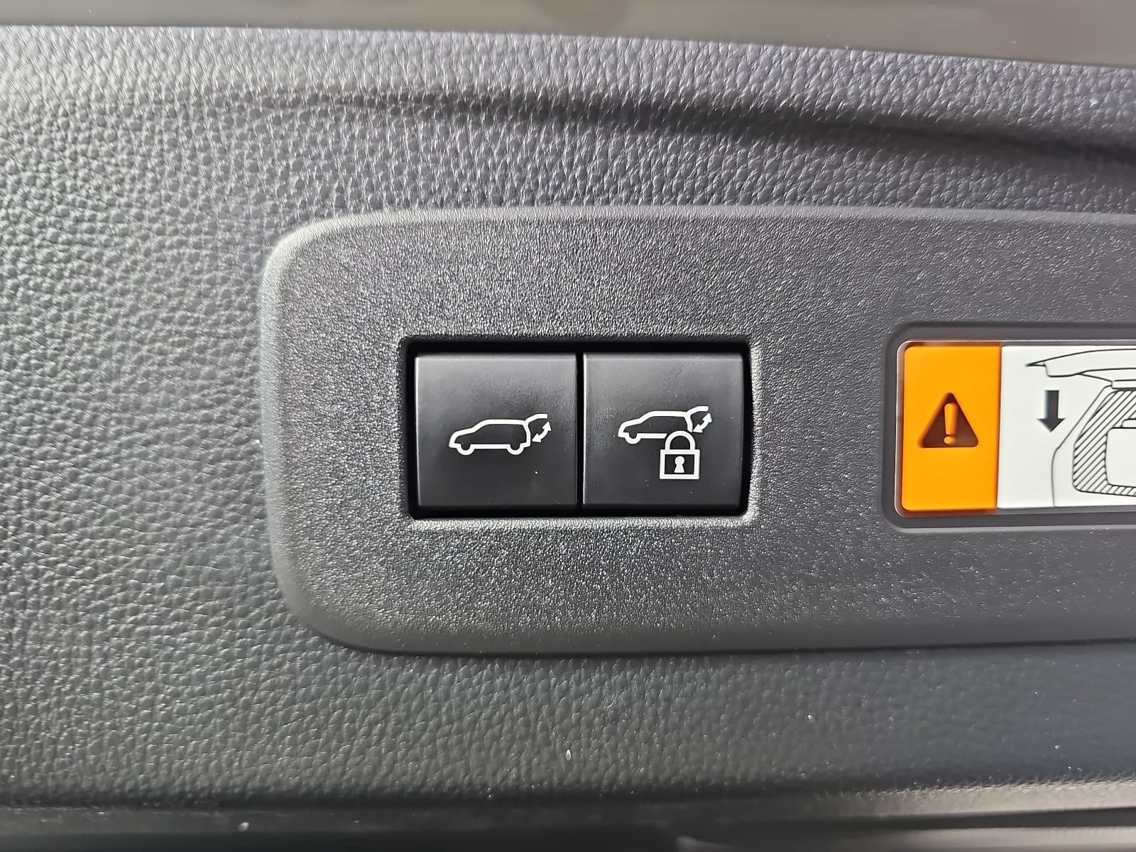 Used 2024 Lexus GX 550 w/ Cold Area Package AWD/4WD image 13
