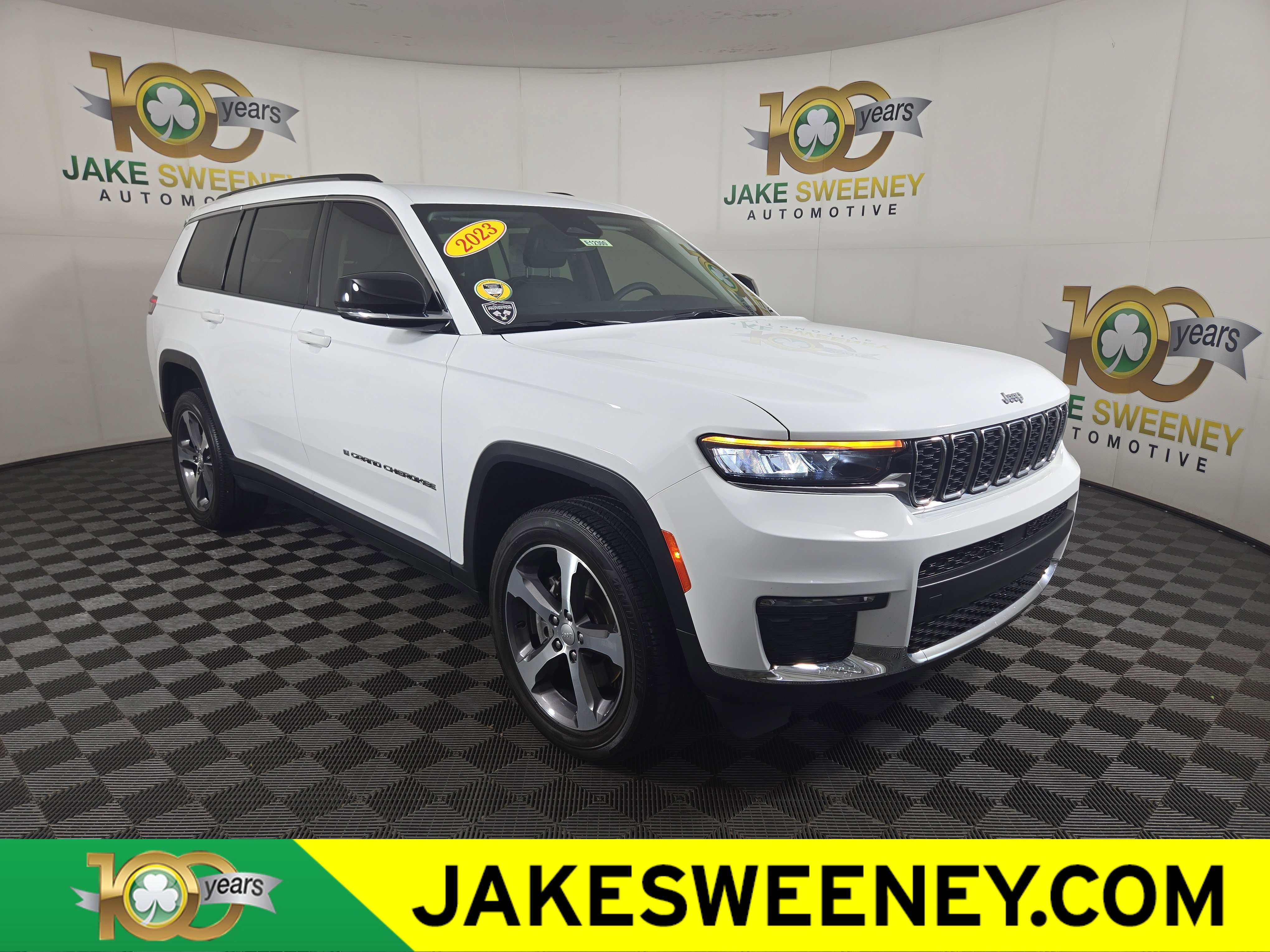 Used 2023 Jeep Grand Cherokee L Limited image 1