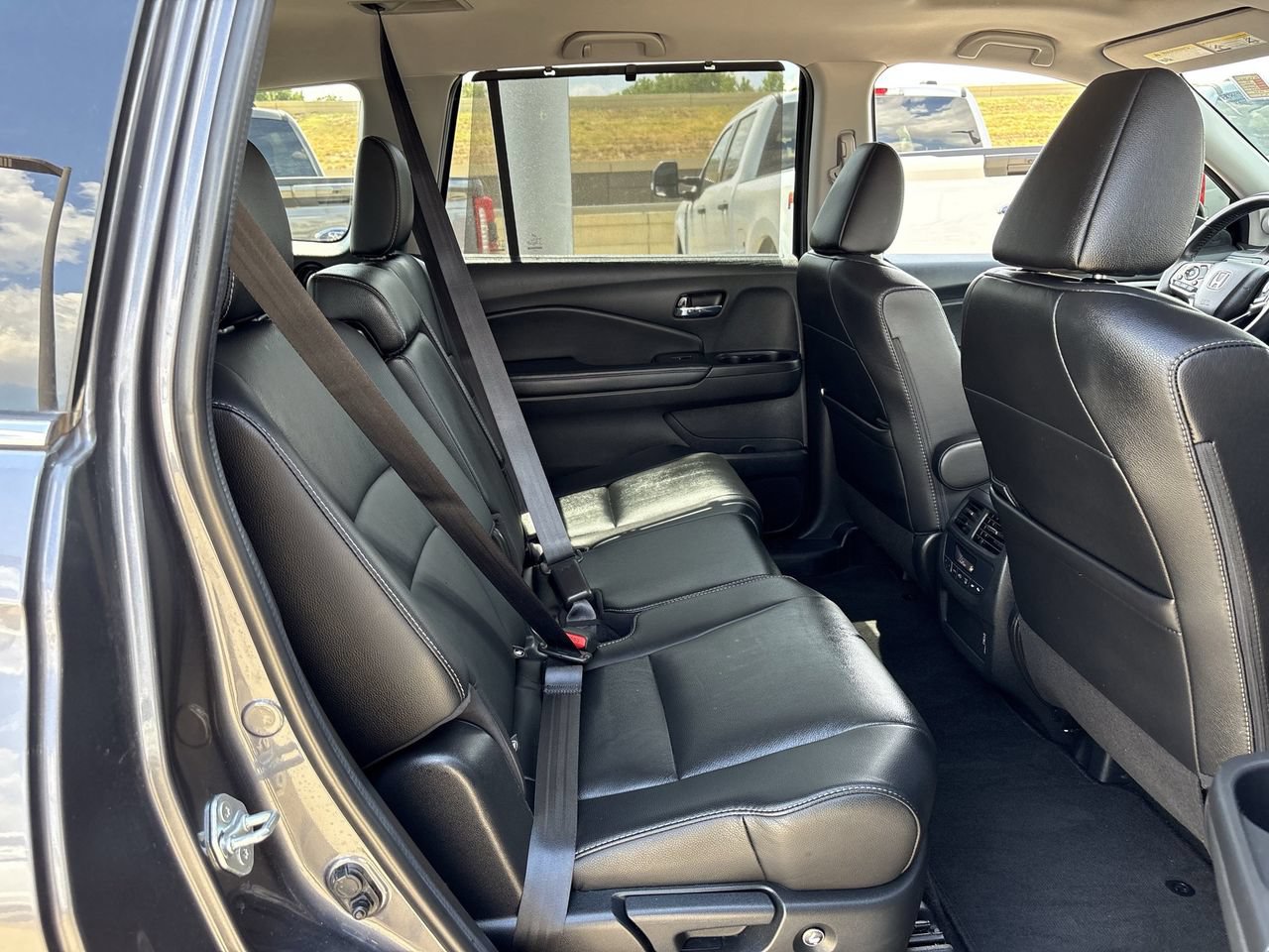 Used 2022 Honda Pilot Special Edition image 31