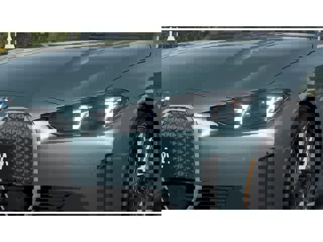 New 2026 BMW i4 xDrive40i AWD/4WD image 6