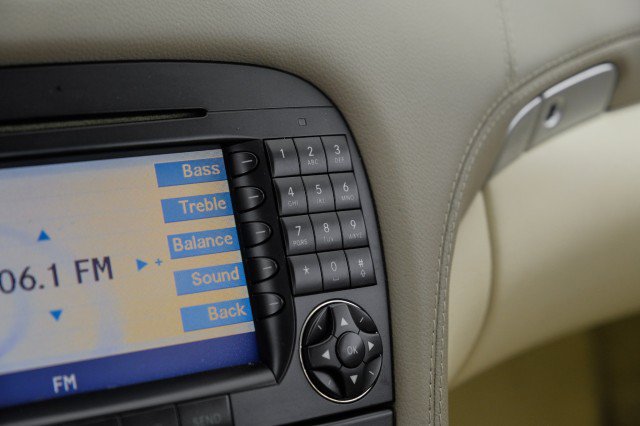 Used 2008 Mercedes-Benz SL 550 image 24