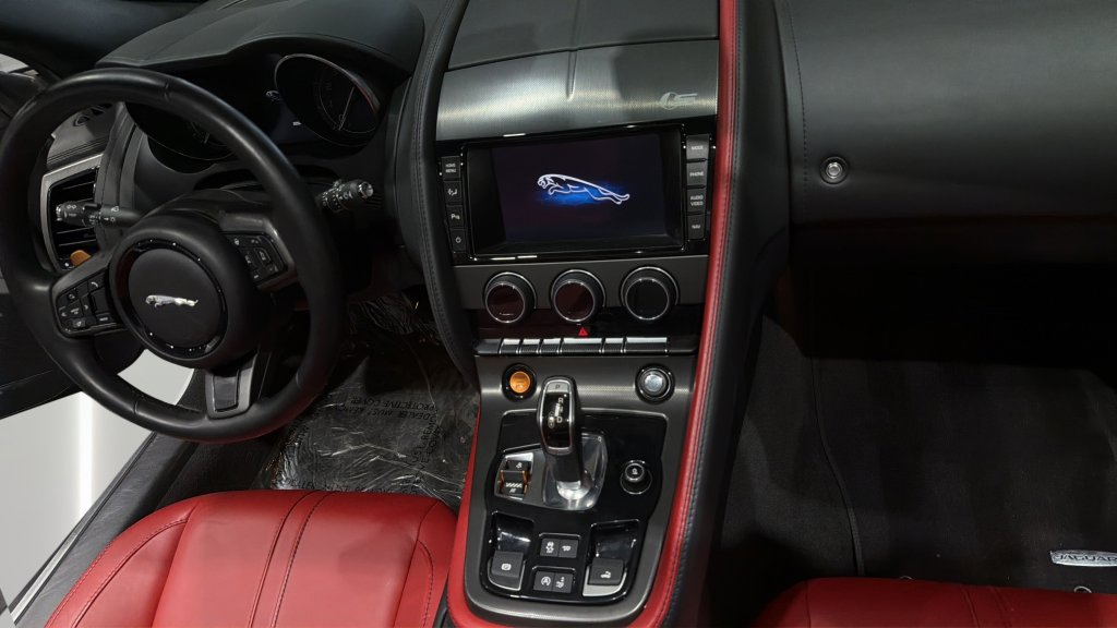 Used 2014 Jaguar F-TYPE S RWD image 23