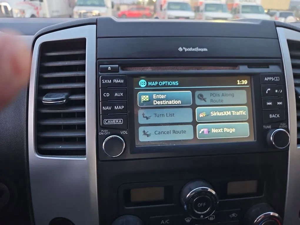 Used 2014 Nissan Frontier PRO-4X w/ Pro-4x Luxury Package AWD/4WD image 39