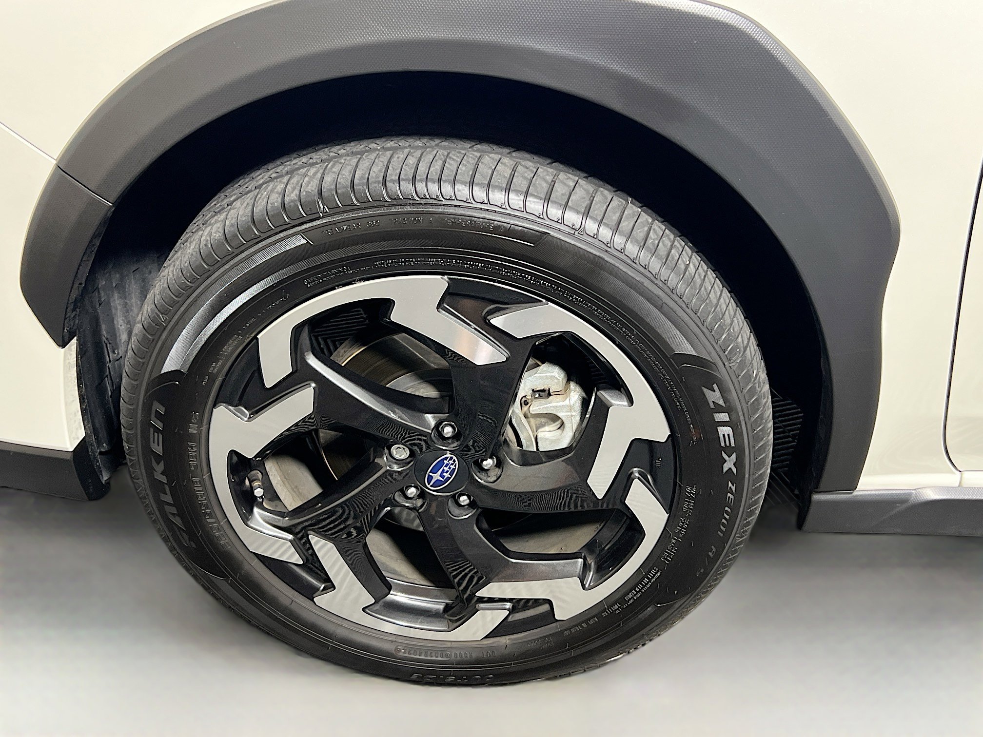 Used 2023 Subaru Crosstrek 2.5i Limited w/ Moonroof Package image 13