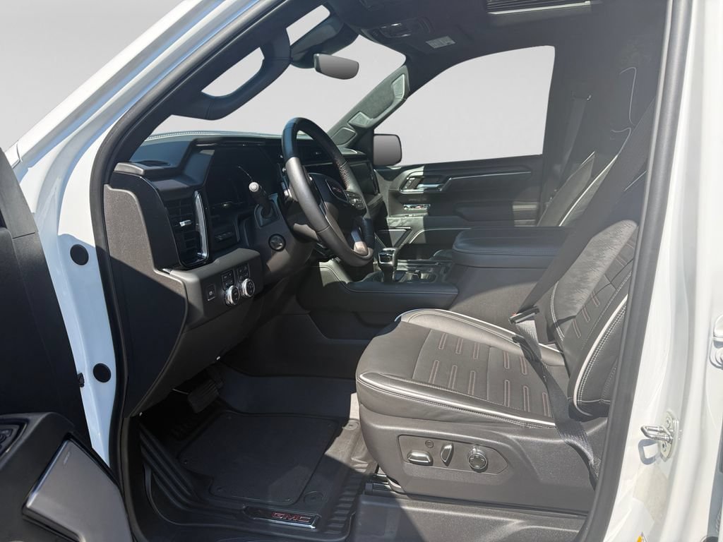 Used 2024 GMC Sierra 1500 AT4X AWD/4WD image 6