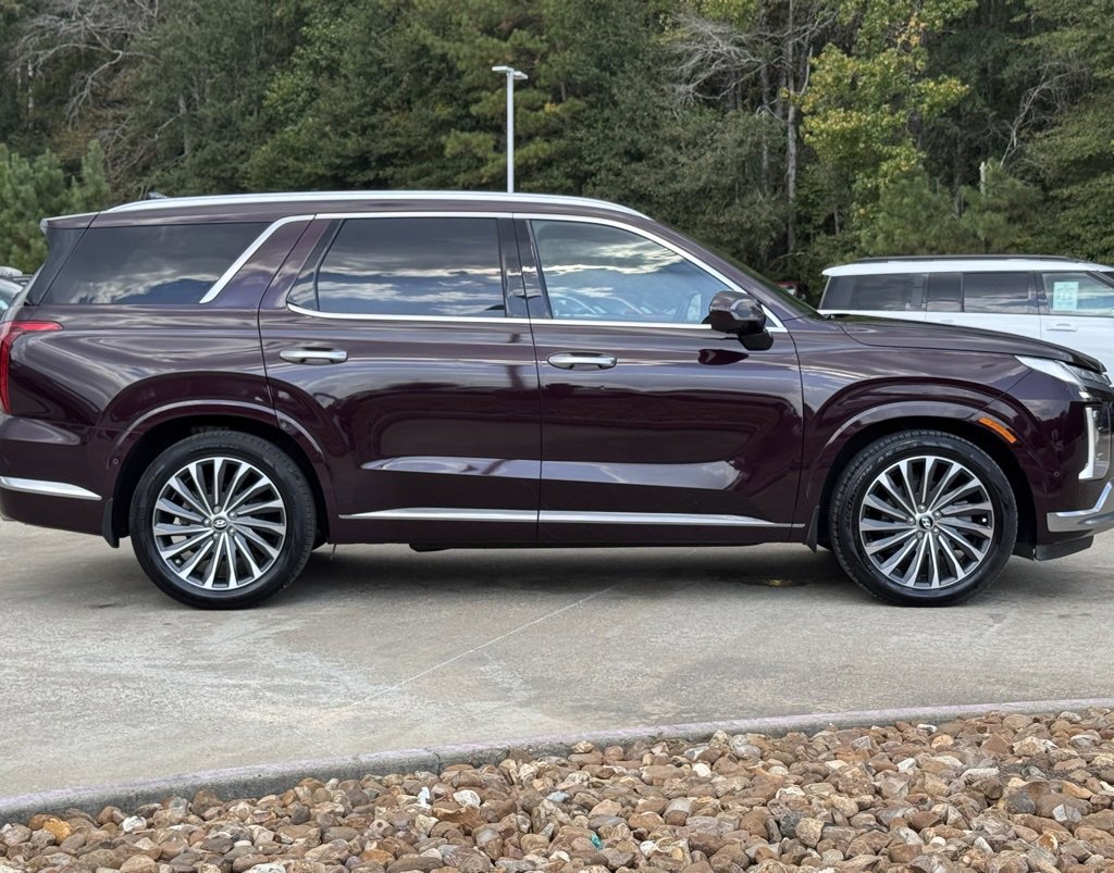 Used 2023 Hyundai Palisade Calligraphy w/ Cargo Package image 13