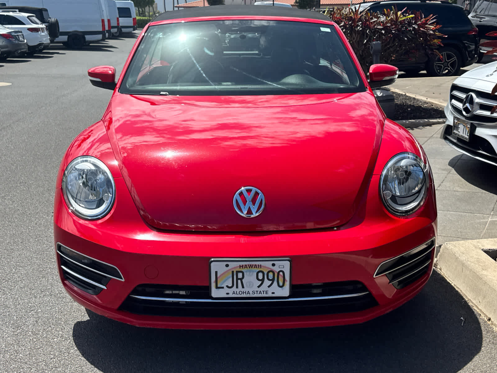 Used 2019 Volkswagen Beetle 2.0T S FWD image 2