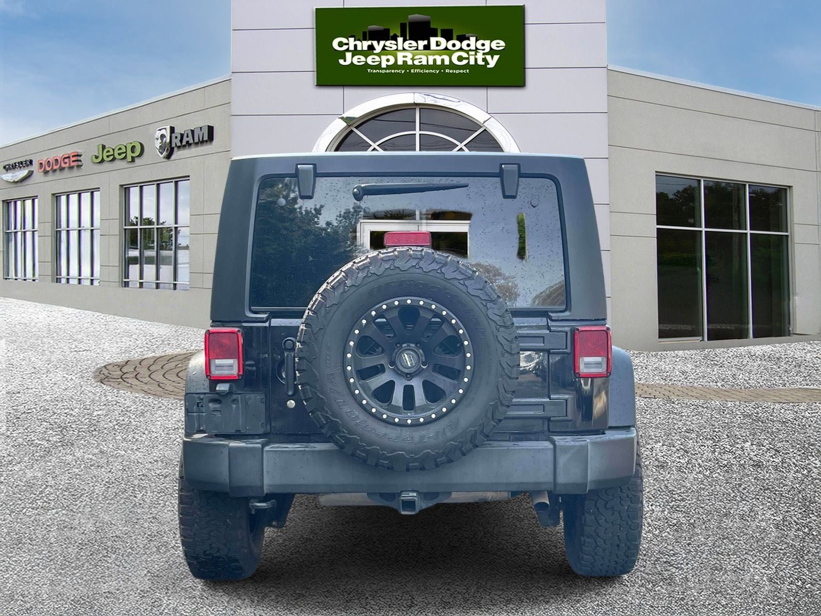 Used 2017 Jeep Wrangler Unlimited Sport w/ Quick Order Package 24S AWD/4WD image 7