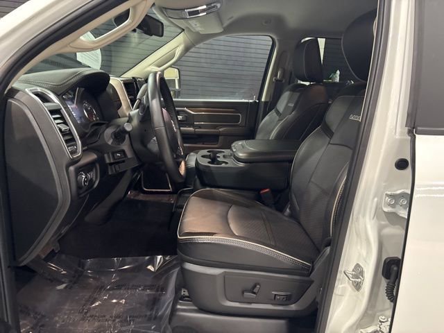 Used 2024 RAM 2500 Laramie image 12