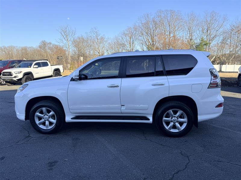 Used 2015 Lexus GX 460 4WD w/NAVIGATION SYSTEM & SUNR image 8