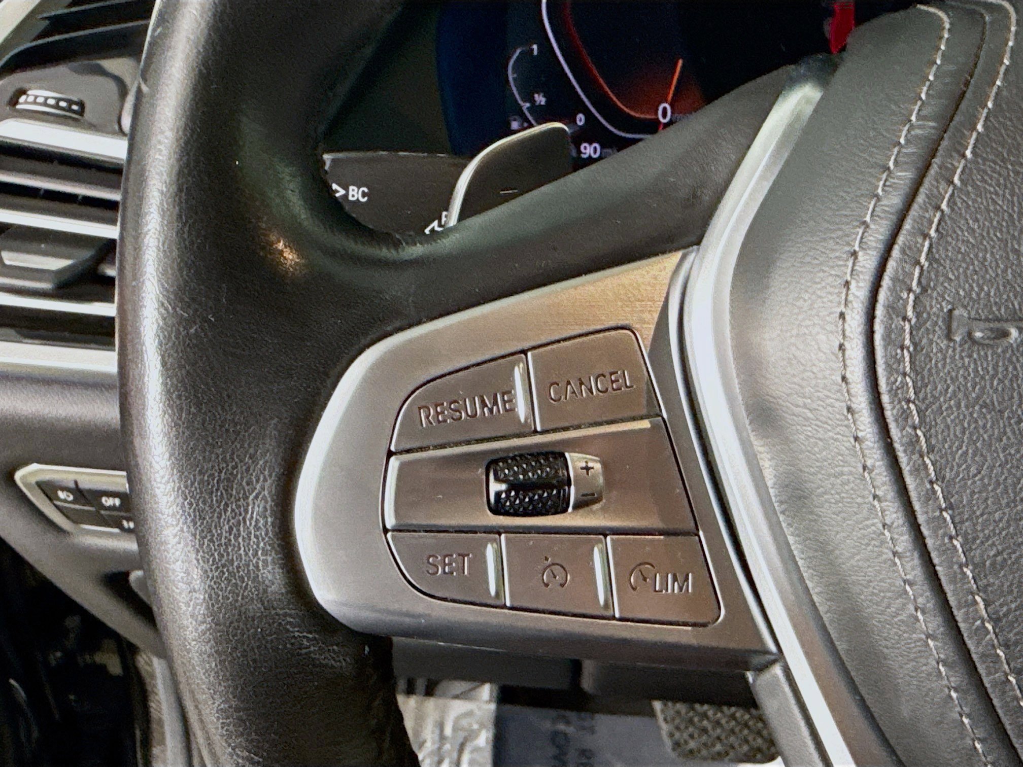 Used 2019 BMW X7 xDrive40i w/ Premium Package image 14