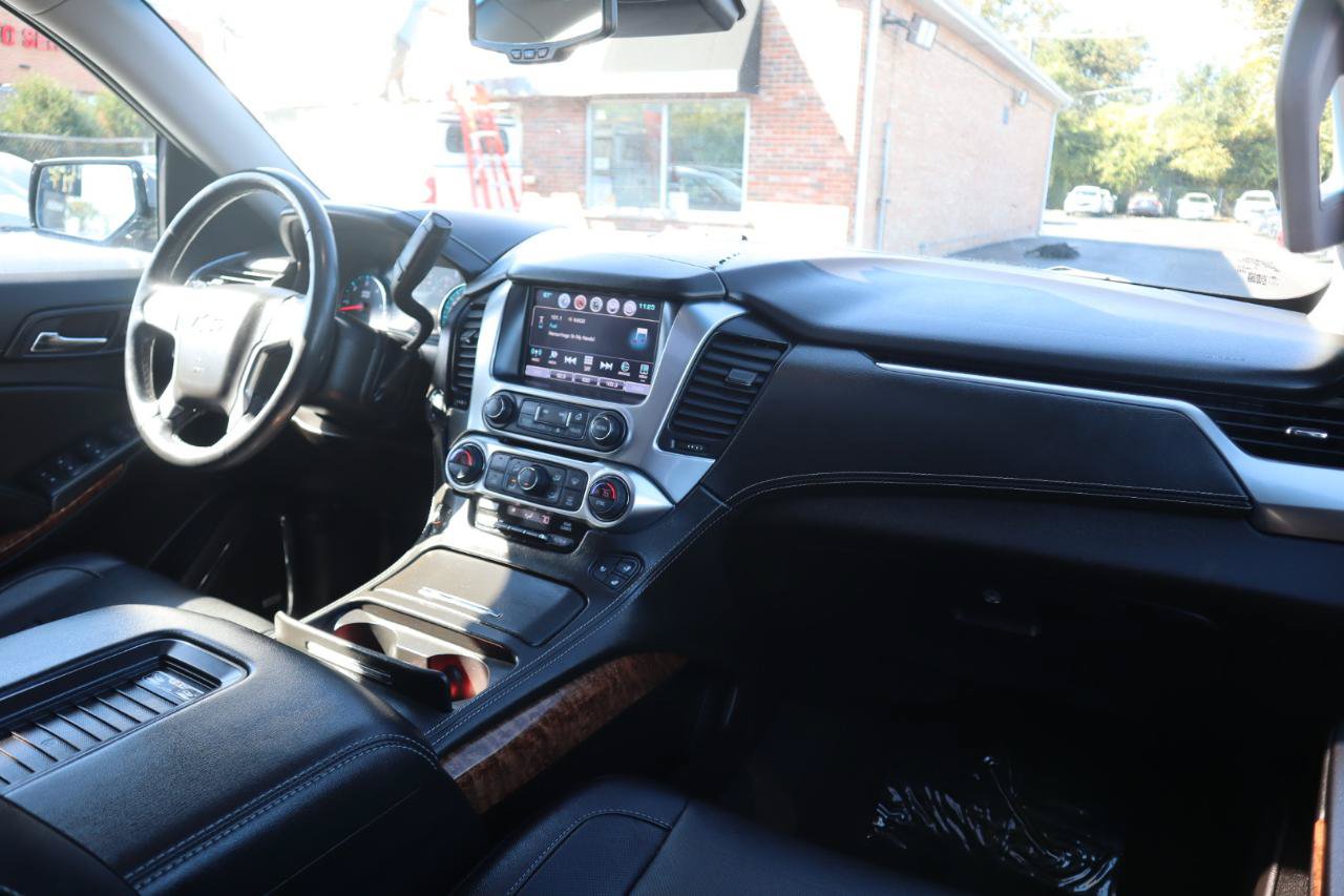 Used 2019 Chevrolet Tahoe Premier AWD/4WD image 11