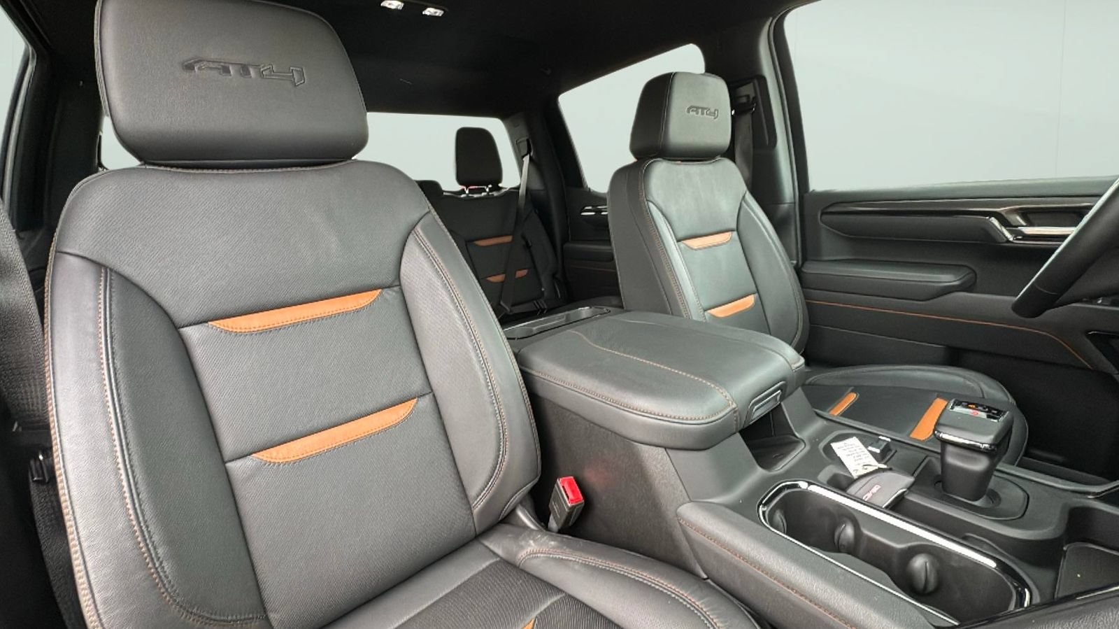 Used 2025 GMC Sierra 1500 AT4 AWD/4WD image 22
