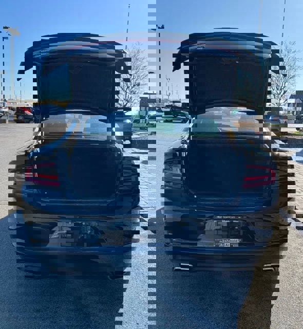 Used 2022 Dodge Charger SXT w/ Blacktop Package image 26