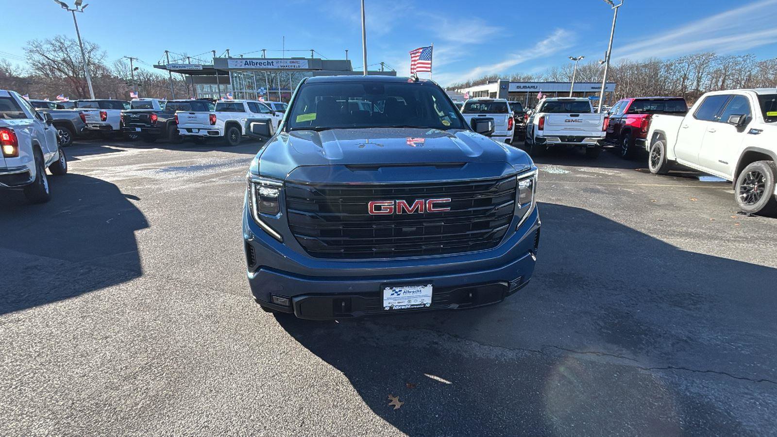 New 2026 GMC Sierra 1500 Elevation w/ Elevation Premium Package video 2
