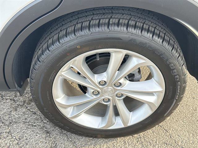 Used 2020 Buick Encore GX Preferred w/ Cold Weather Comfort Package image 25