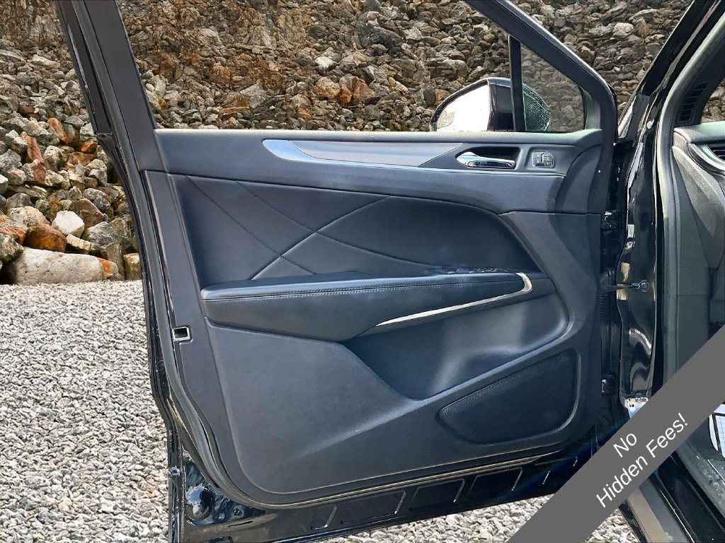 Used 2019 Lincoln MKC Premiere AWD/4WD image 19