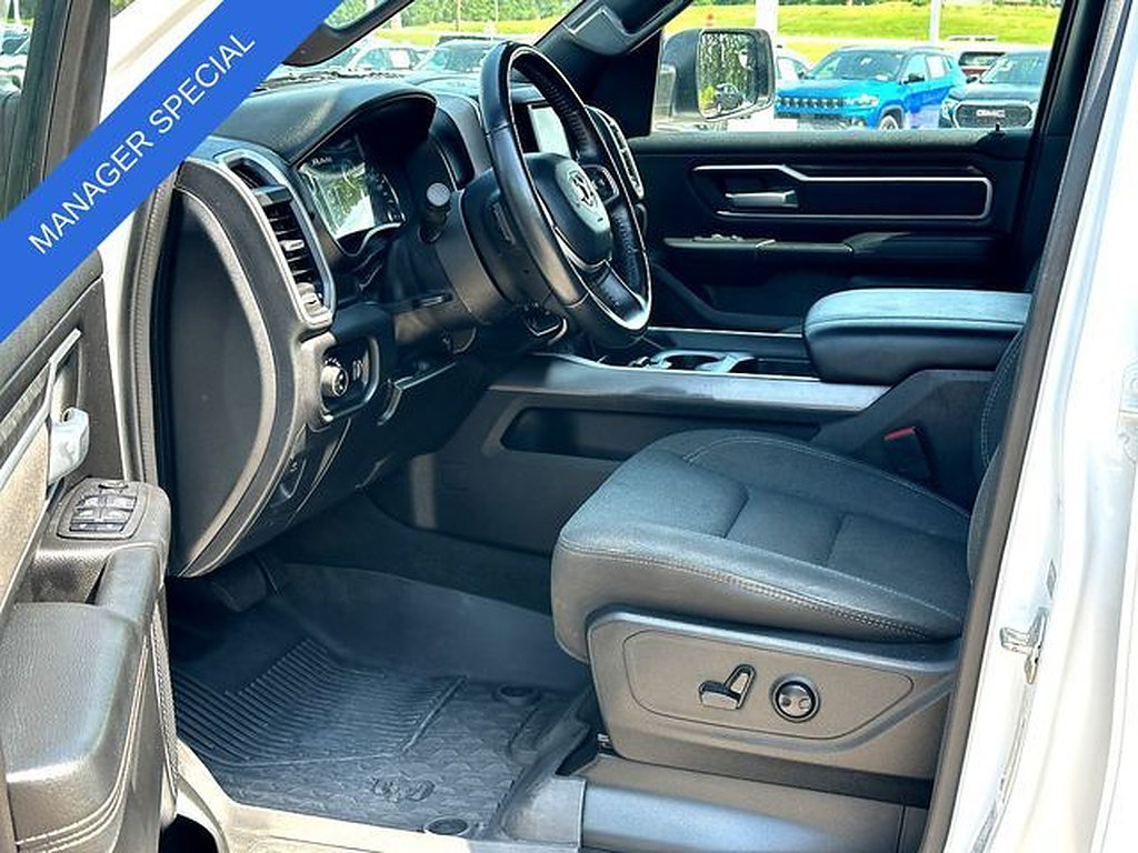 Used 2023 RAM 1500 Big Horn AWD/4WD image 10