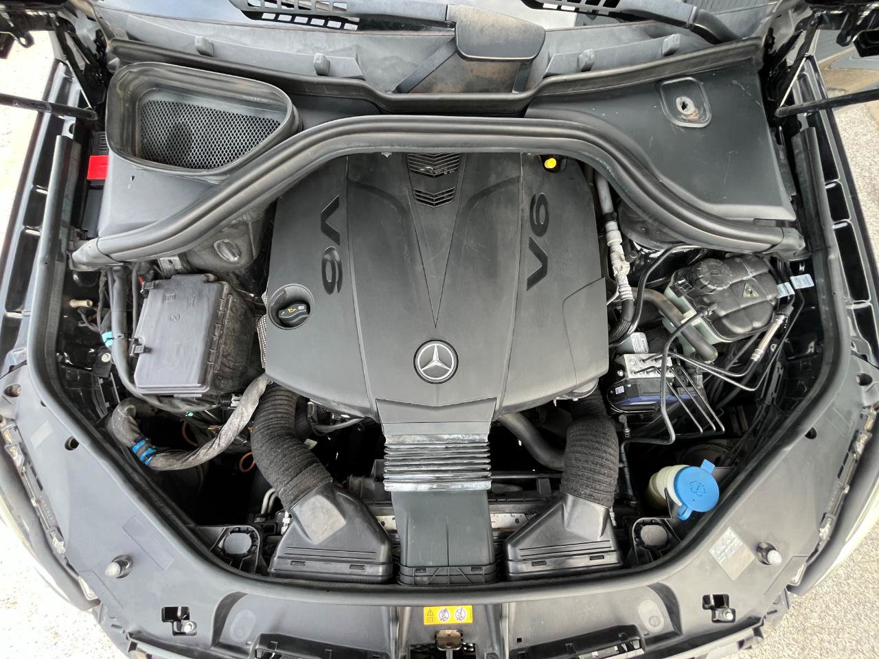 Used 2013 Mercedes-Benz ML 350 BlueTEC 4MATIC image 35
