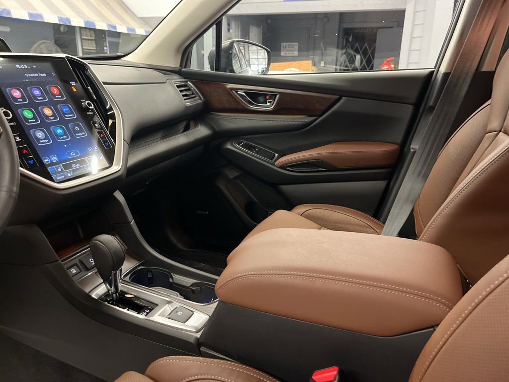 Used 2024 Subaru Ascent Touring image 14