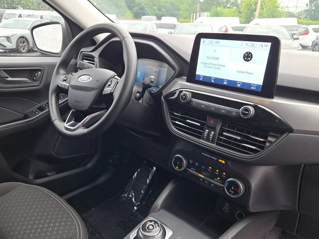 Used 2024 Ford Escape Active AWD/4WD image 8