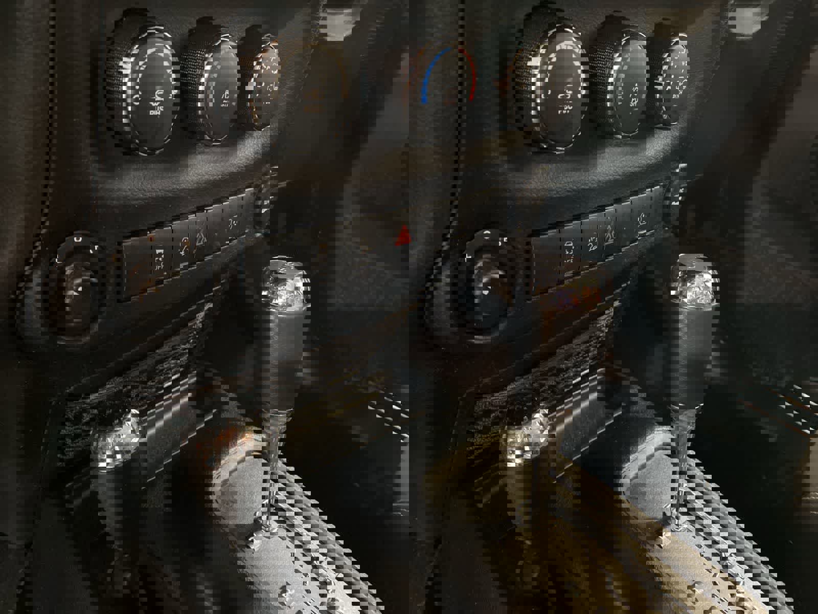 Used 2016 Jeep Wrangler Unlimited Rubicon w/ Dual Top Group image 21