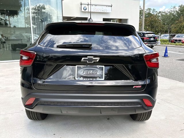 Used 2024 Chevrolet Trax RS w/ Driver Confidence Package FWD image 4