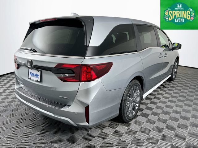 New 2026 Honda Odyssey Touring image 6