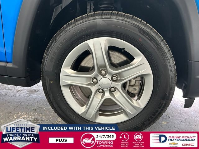 Used 2024 Jeep Compass Latitude AWD/4WD image 11
