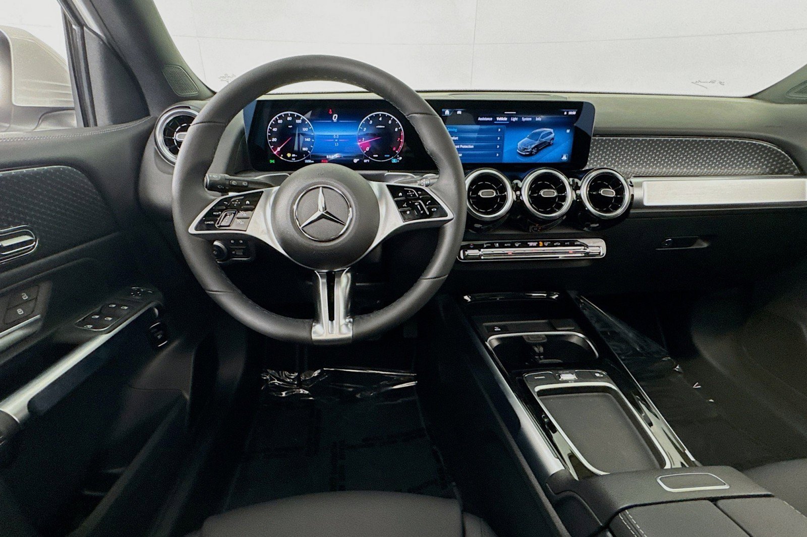 New 2026 Mercedes-Benz GLB 250 image 17