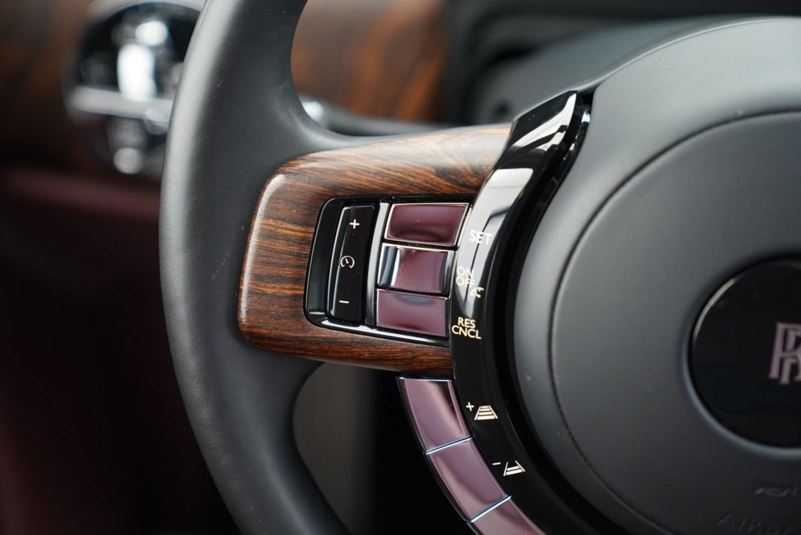 Used 2020 Rolls-Royce Cullinan AWD/4WD image 54