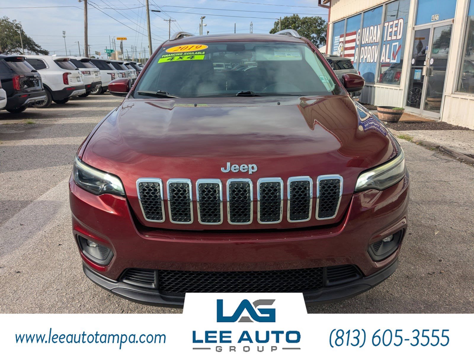 Used 2019 Jeep Cherokee Latitude Plus image 2
