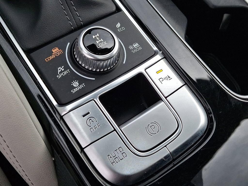 Used 2023 Kia Telluride EX w/ EX Captain's Chair Package image 26