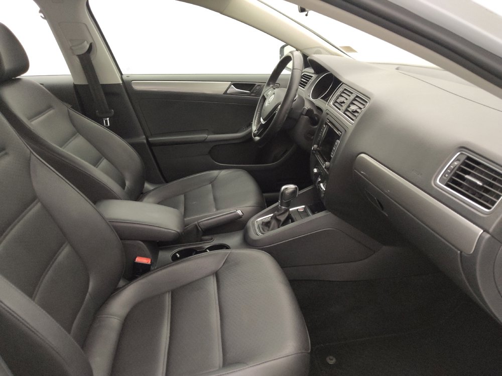 Used 2015 Volkswagen Jetta SE FWD image 21