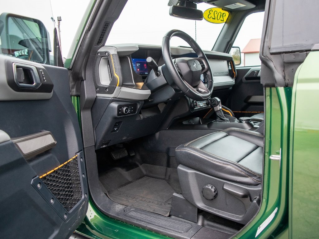Used 2023 Ford Bronco Badlands image 32