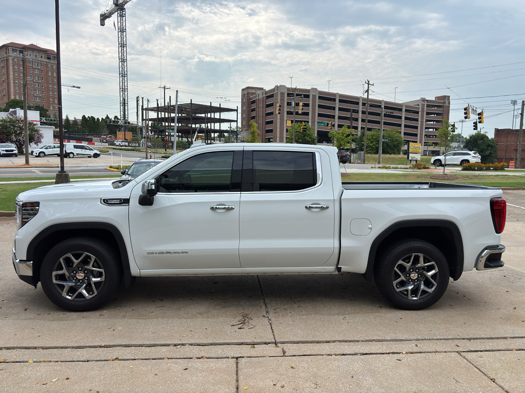 Used 2023 GMC Sierra 1500 SLT w/ SLT Convenience Package RWD image 5