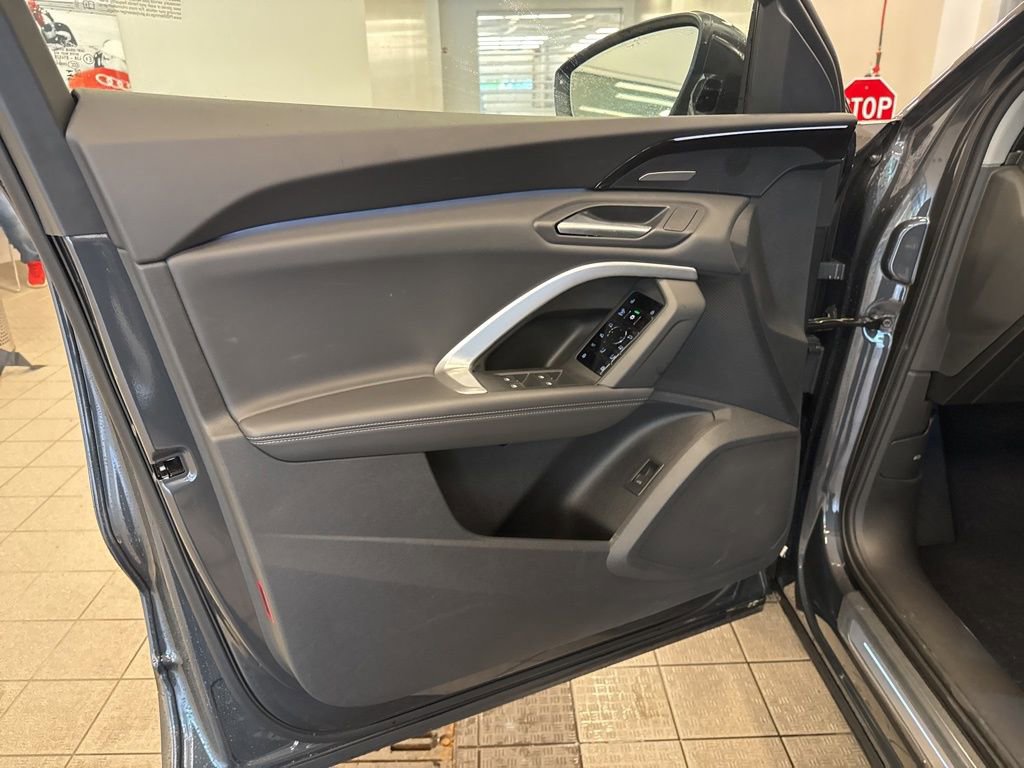 New 2025 Audi Q5 Premium Plus image 17