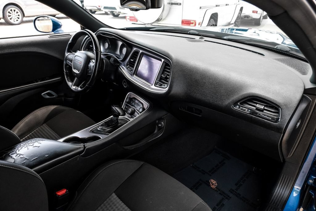 Used 2021 Dodge Challenger R/T w/ Blacktop Package RWD image 9