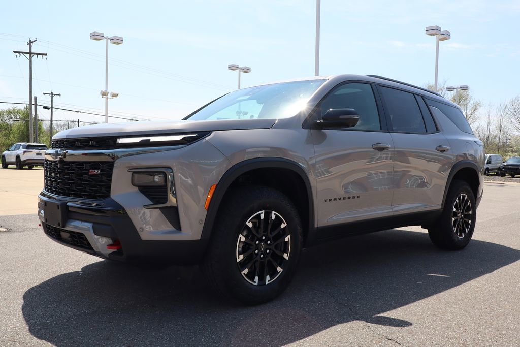 New 2026 Chevrolet Traverse Z71 w/ Enhanced Driving Package AWD/4WD image 10