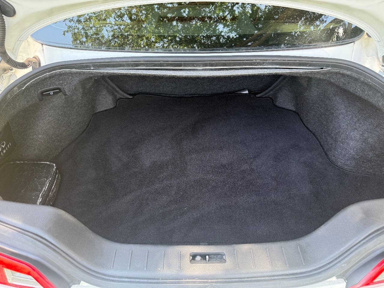 Used 2009 INFINITI G37 Journey w/ Premium Pkg RWD image 9