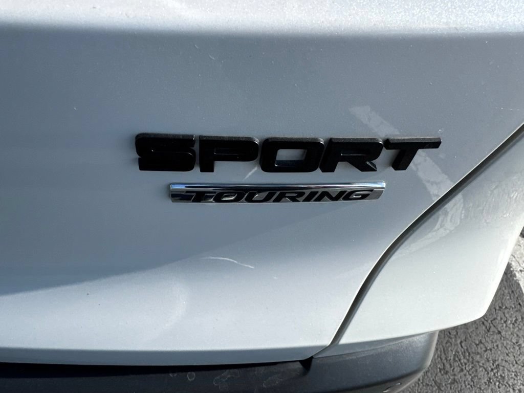 Used 2024 Honda CR-V Sport Touring image 4