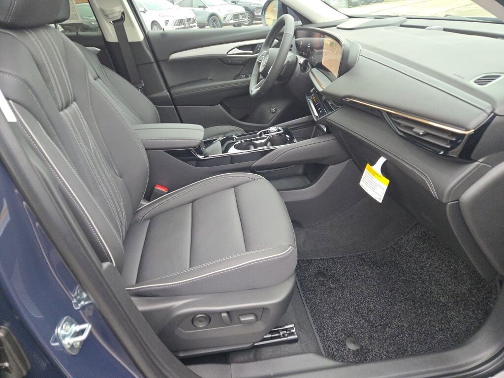 New 2026 Buick Envision Avenir image 7