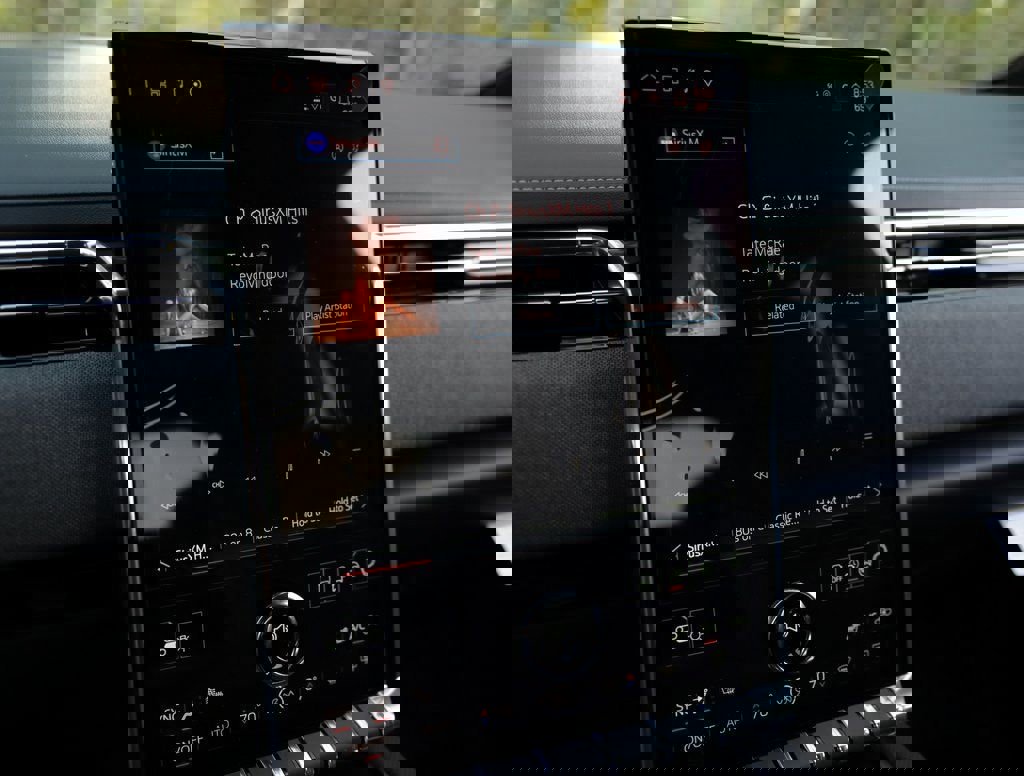 New 2026 GMC Sierra EV Elevation image 14