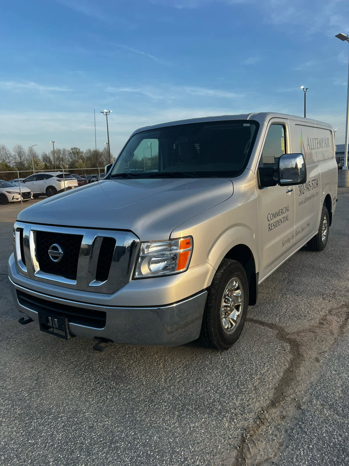 Used 2016 Nissan NV 2500 SL w/ Technology Package image 1