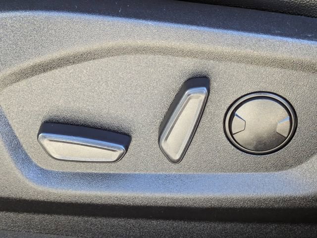 Used 2023 Ford Edge Titanium image 23