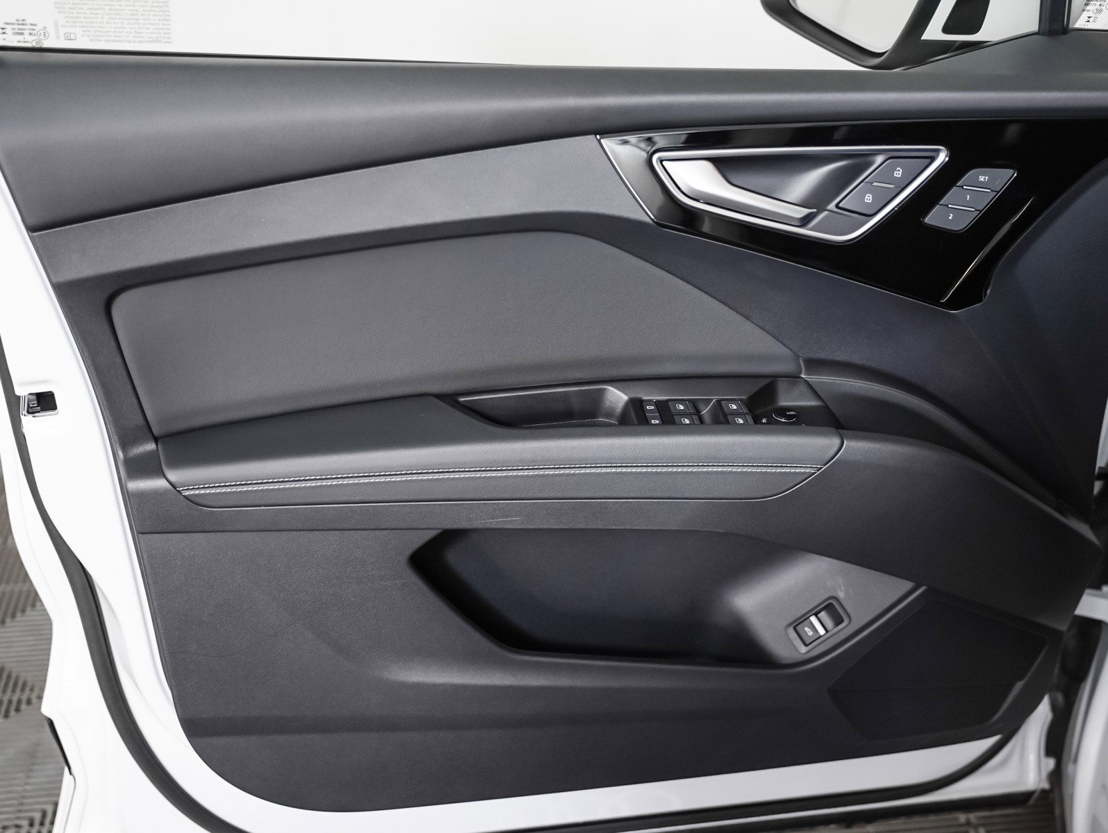 Certified 2024 Audi Q4 e-tron Premium Plus w/ Premium Plus image 25